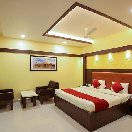 Sri Balaji Grand Hotel كومباكونام المظهر الخارجي الصورة