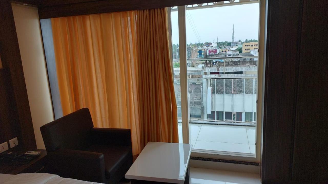 Sri Balaji Grand Hotel كومباكونام المظهر الخارجي الصورة