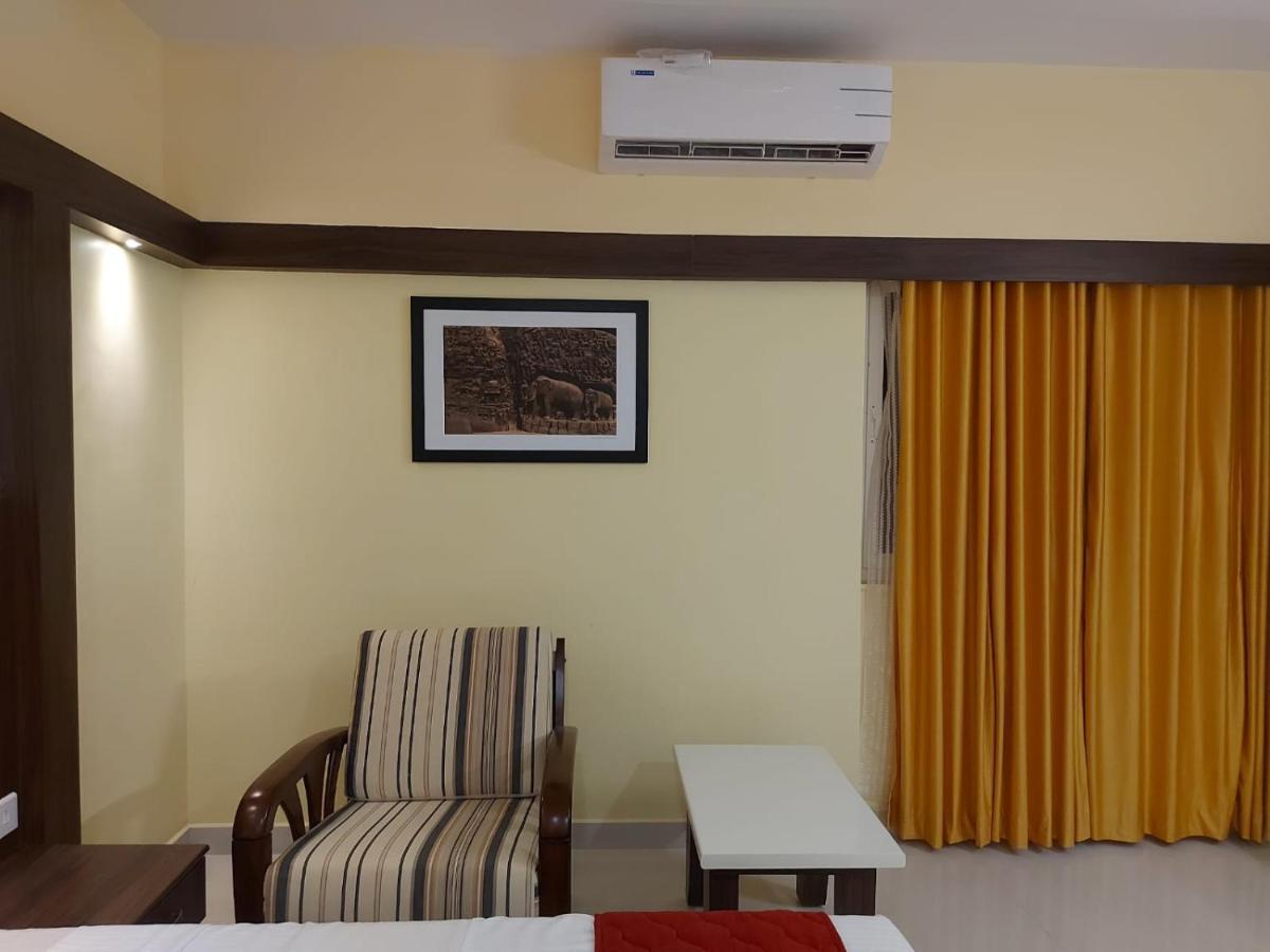 Sri Balaji Grand Hotel كومباكونام المظهر الخارجي الصورة