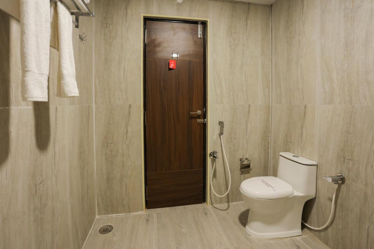Sri Balaji Grand Hotel كومباكونام المظهر الخارجي الصورة